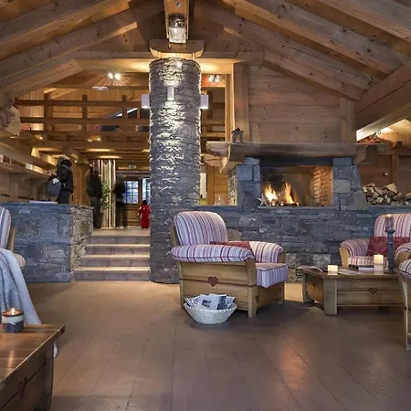 Mouflon, 4/6 Personnes Piscine, Hébergement de vacances *