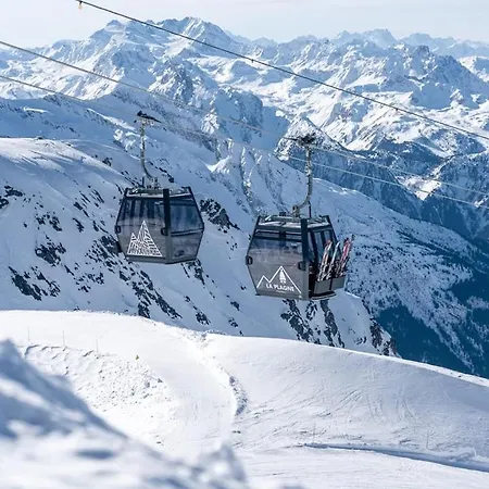 Mouflon, 4/6 Personnes Piscine, *