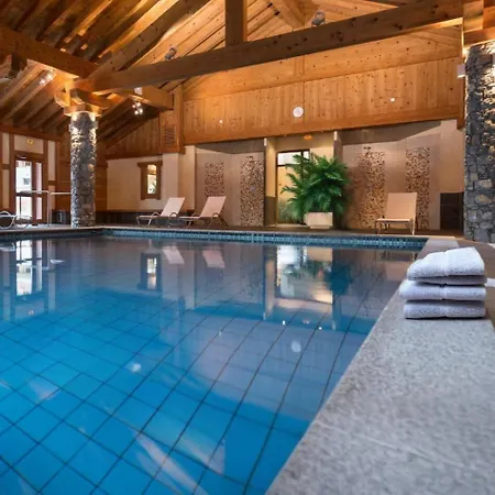Vakantiehuis Mouflon 2*- 6 Pers - Piscine & - Vue Montagnes *